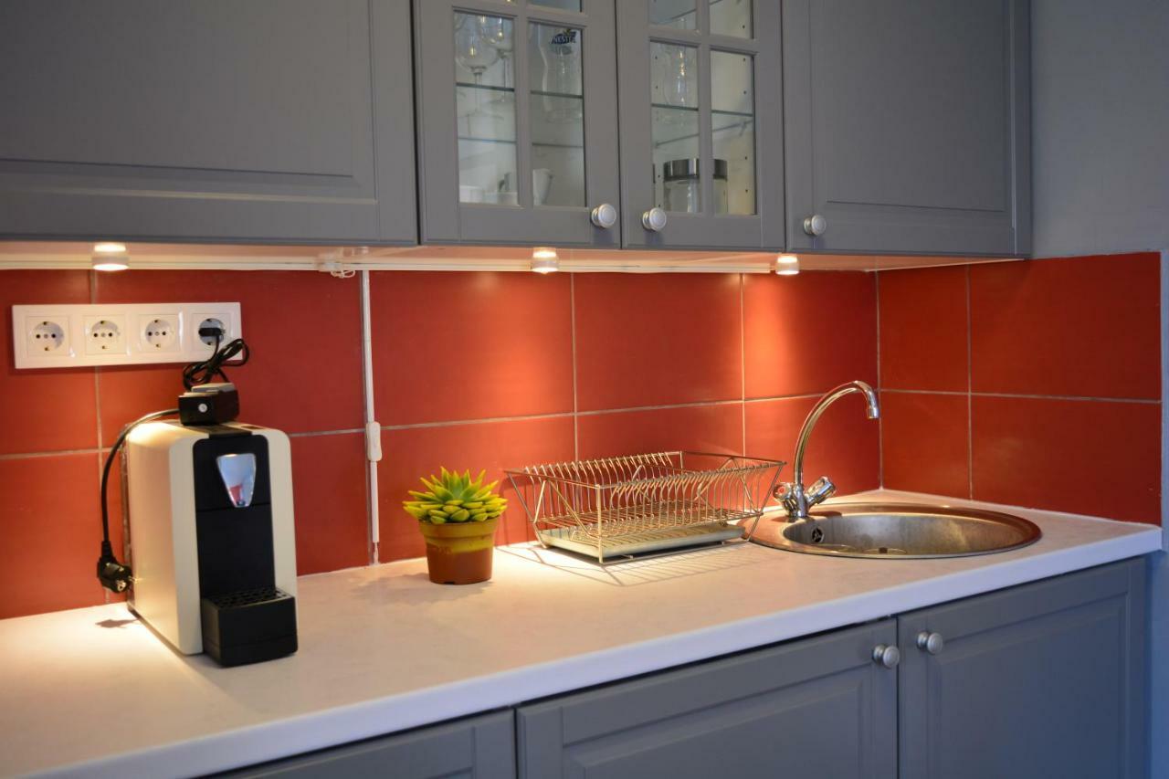 Foter Apartmanhaz เซนเทนแดร ภายนอก รูปภาพ